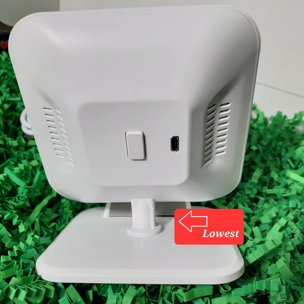 RARE Hidden Valley Electronics Wireless Power Chargers Cell Phone Stand Charger